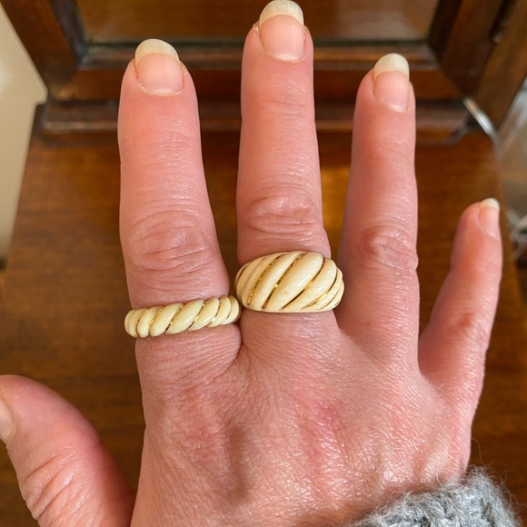 Carved Ivory with 14k gold accents - Picture 9 of 9
